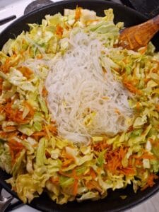 Vegetables and noodles