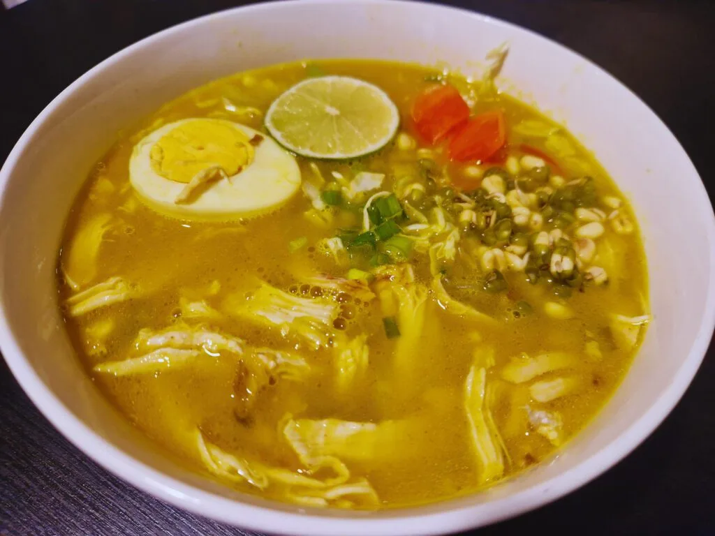 Soto Ayam (My Favorite Turmeric Chicken Soup!) 3 Soto ayam