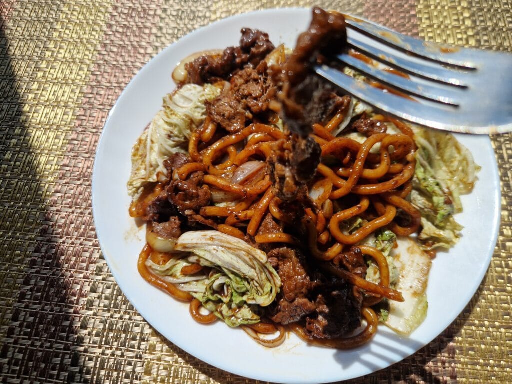  Black pepper beef udon