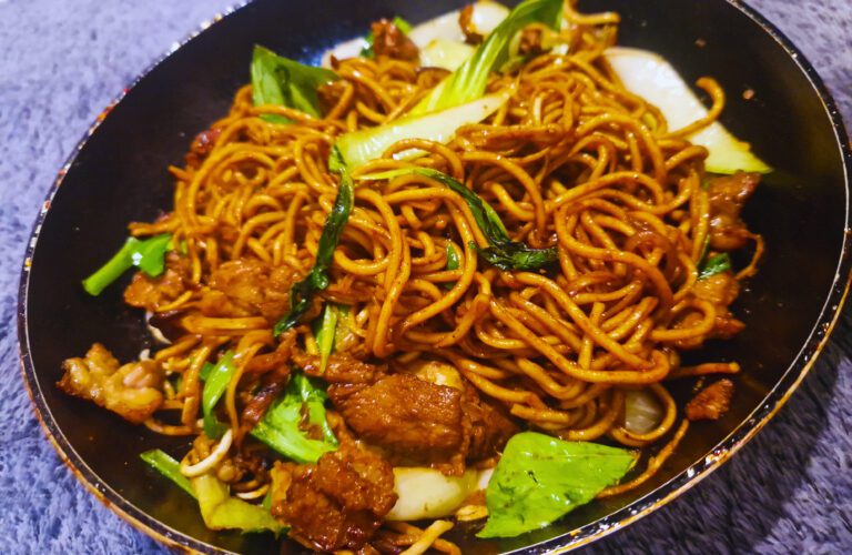 Shanghai Pork Chow Mein