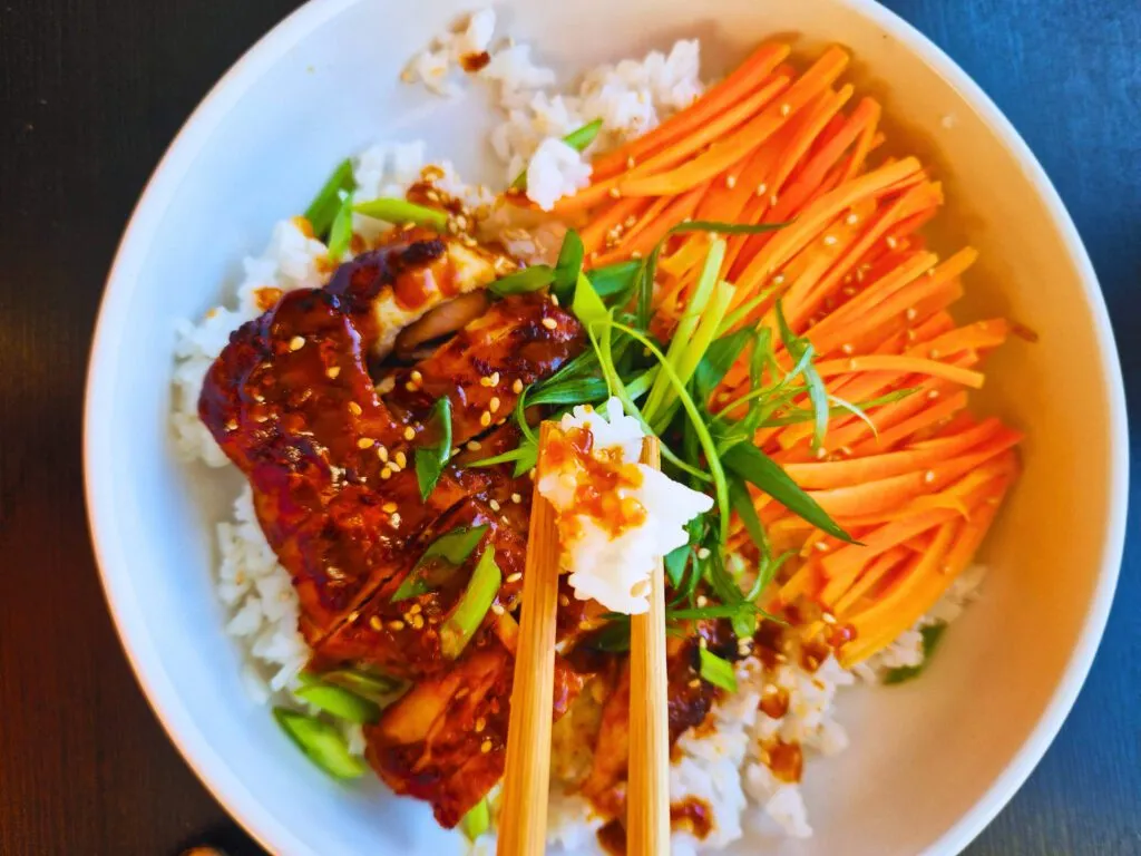 Quick Chicken Bulgogi 5 Chicken bulgogi served over rice