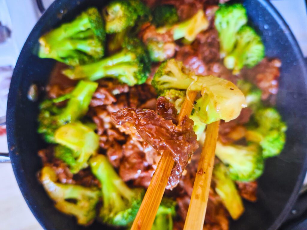 The tender beef and crisp broccoli make it taste delicious