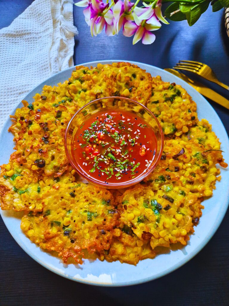 Bakwan jagung is best enjoyed hot and crispy!